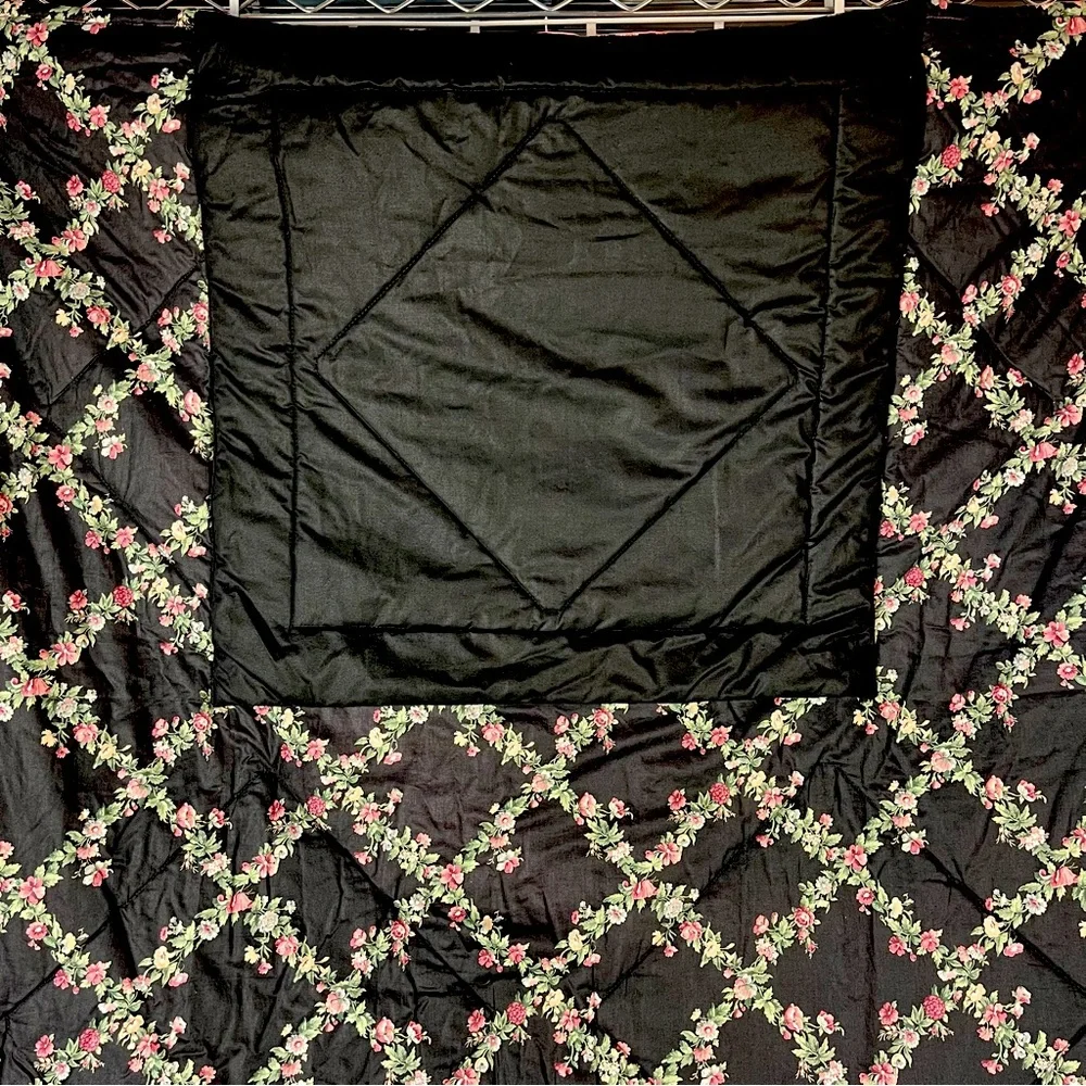 Vintage Handmade Quillow Quilted Pillow Blanket Travel Roses Pink & Black